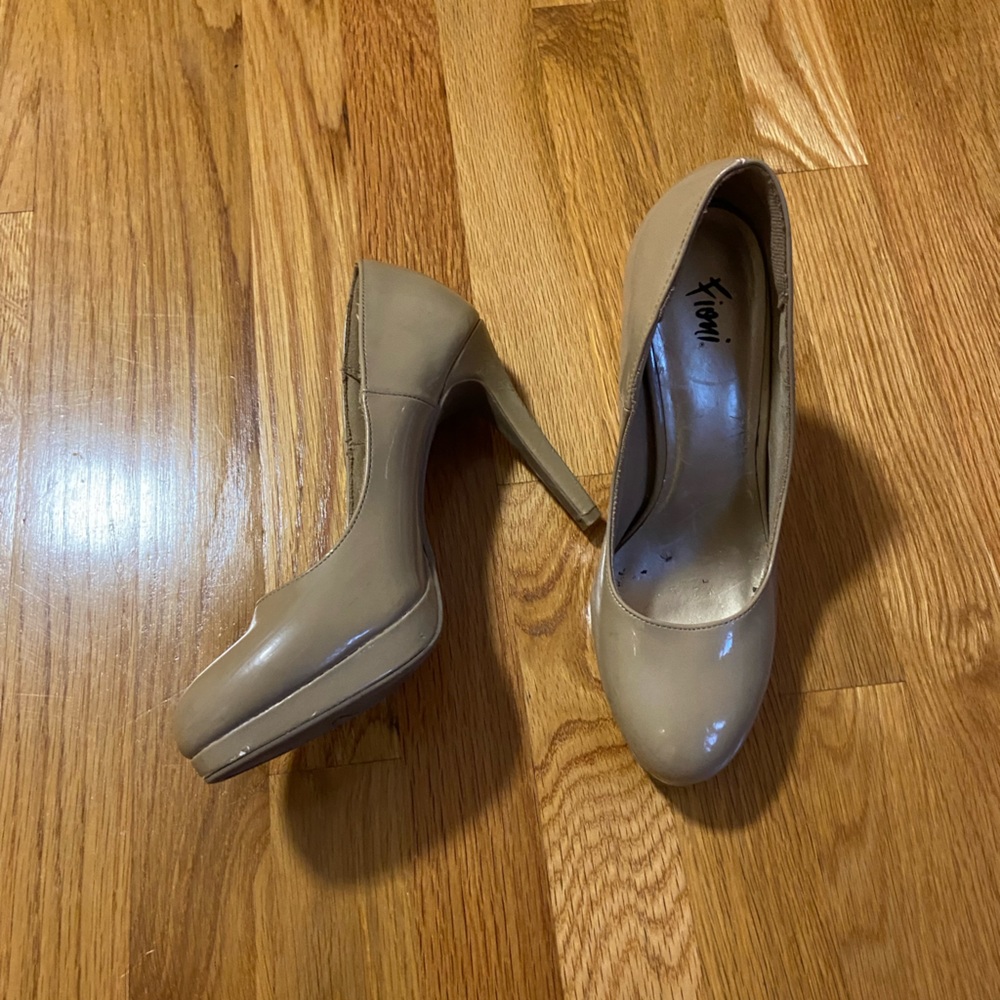 Tan Closed Toe Heels